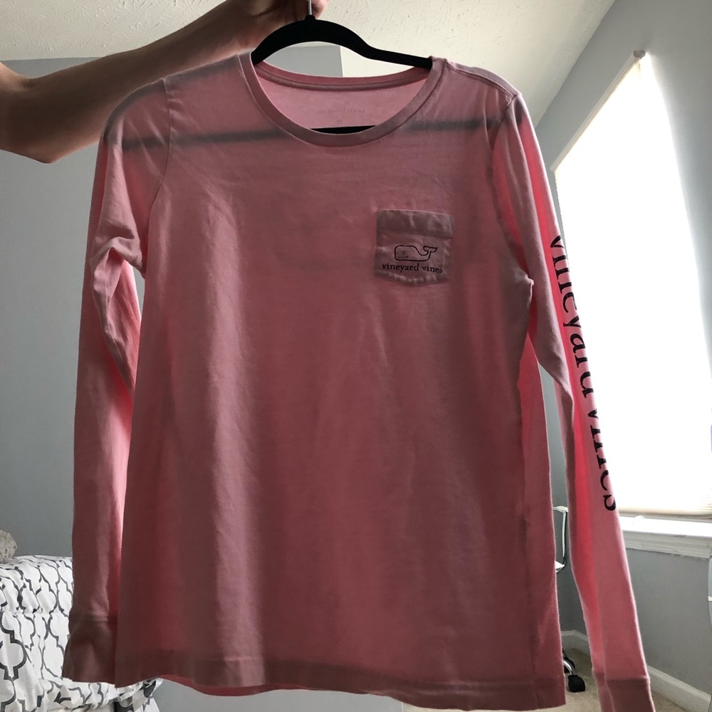 Vineyard vine shirt